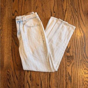 American Eagle Mom Jeans